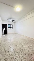 Blk 214 Bedok Town Centre (Bedok), HDB 3 Rooms #568864141